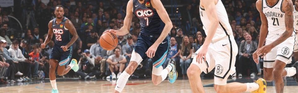 b体育官网-紧追联盟第一！SGA伤停雷霆爆发冲突大胜篮网 麦凯恩21分加盟新高