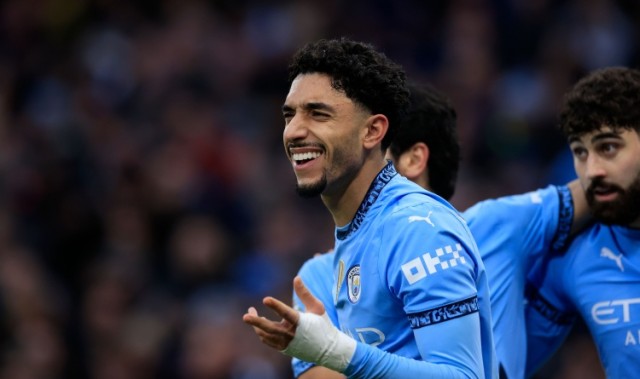 吉拉西7轮进球荒！图片报：多特考虑买前锋但难承担马尔穆什薪资